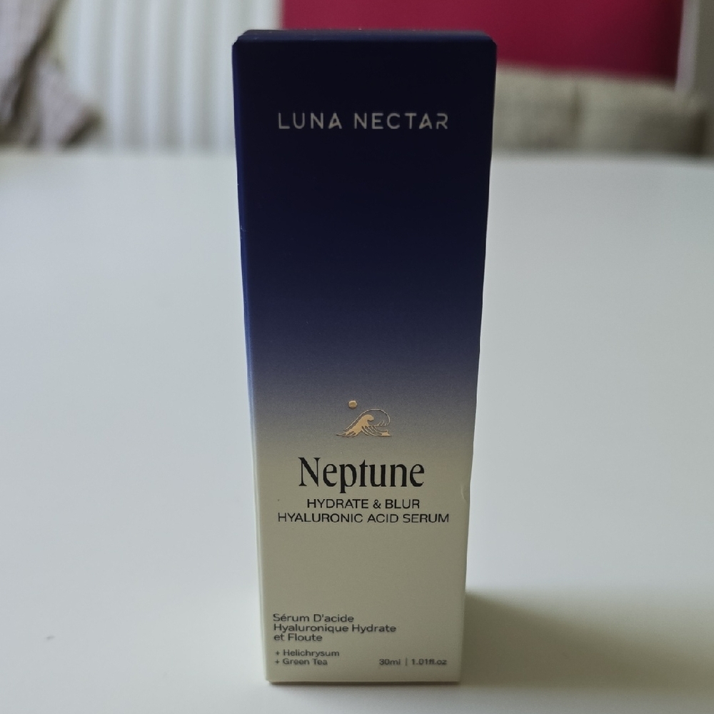 Neptune Hydrate & Blur Hyaluronic Acid Serum